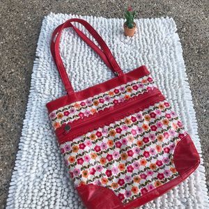 Frill Vera Bradley red floral tote bag